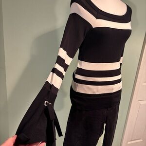 INC women’s  black/white stripedTop long sleeves bell cuffs tie detail size S